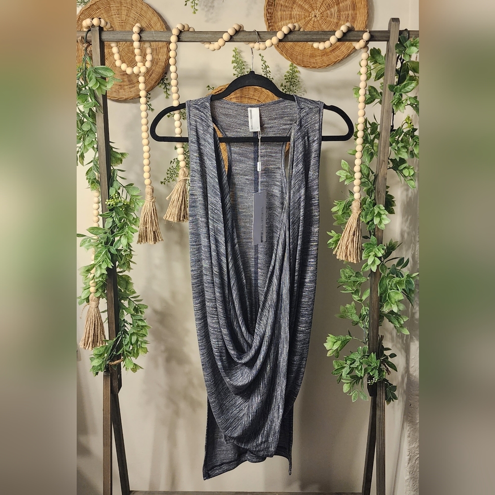 Mondetta (S) Sleeveless Cardigan